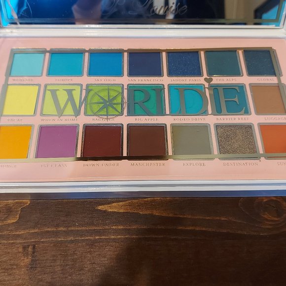 P. Louise Worldie Palette & Lippie Bundle - Picture 2 of 13